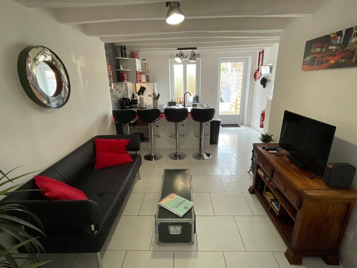 Le Faubourg Des Trois Provinces, Zoo De Beauval Apartman Noyers-sur-Cher Kültér fotó