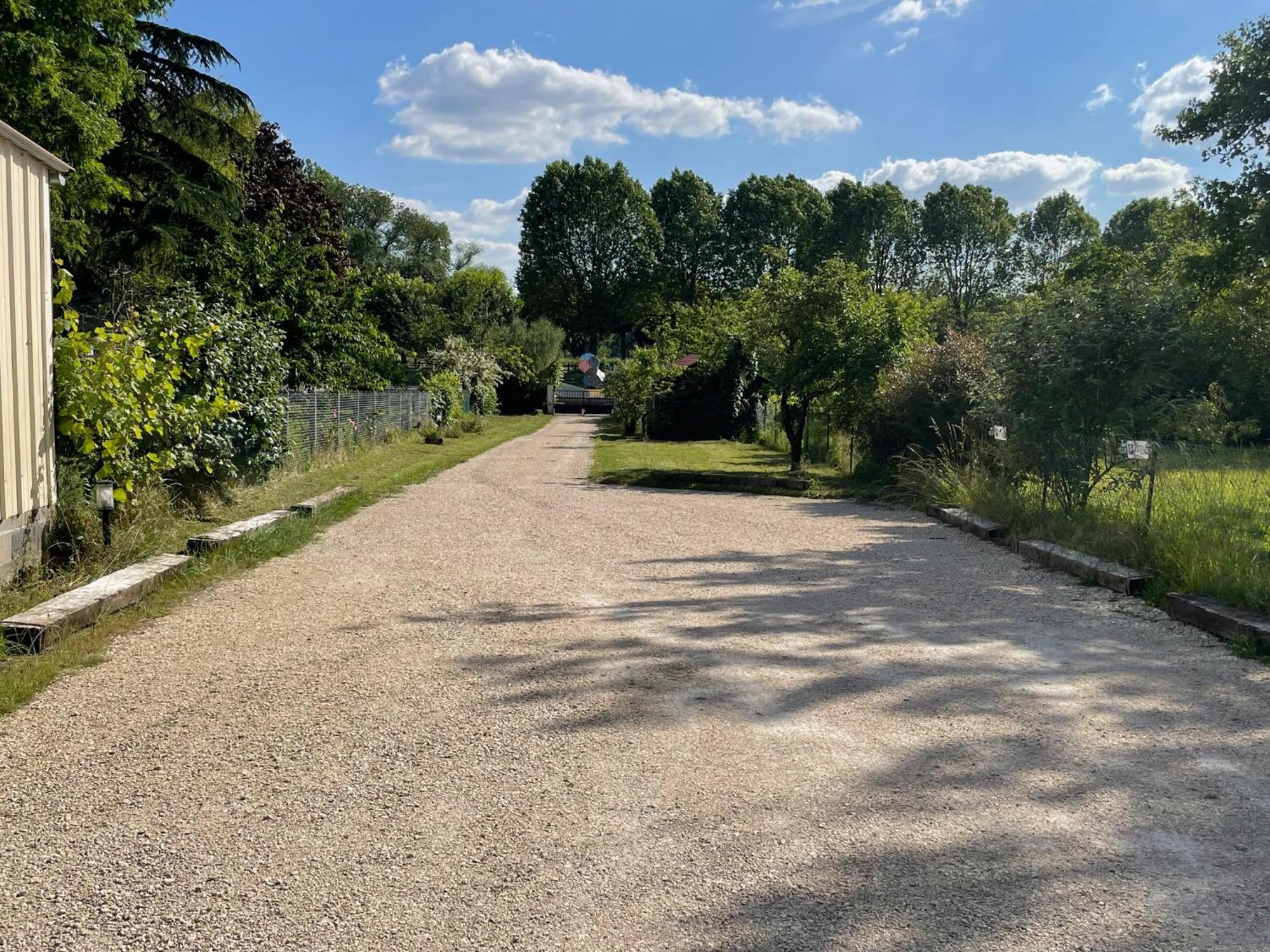 Le Faubourg Des Trois Provinces, Zoo De Beauval Apartman Noyers-sur-Cher Kültér fotó